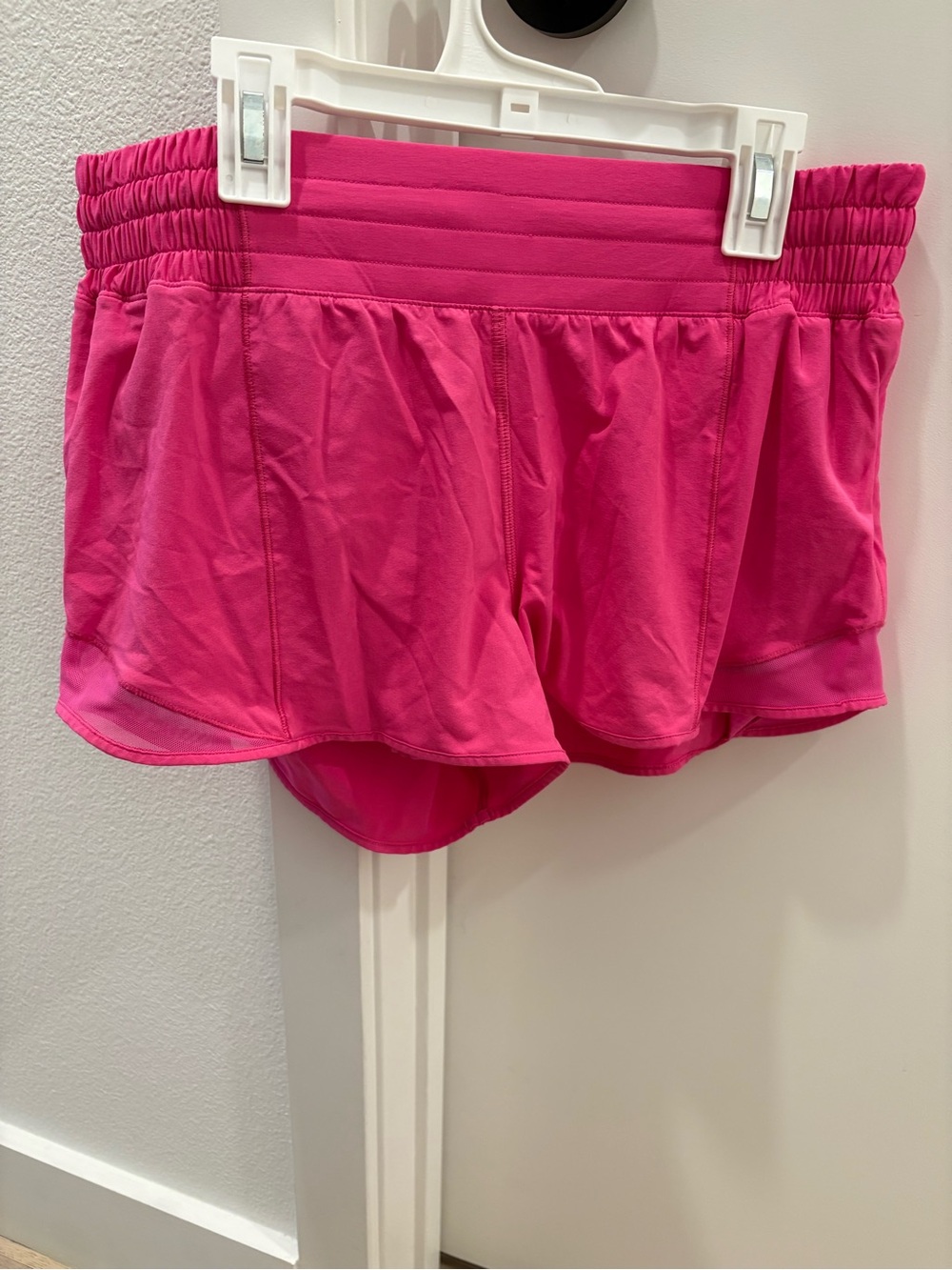 Lululemon Hotty Hot High-Rise Short *Read*